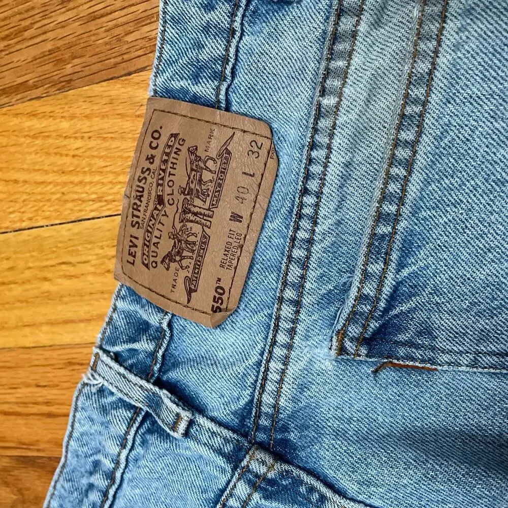 VTG 90s Levi's 550 Orange Tab Jeans Mens 37x30 Relaxed Fit Tapered Wear Distress
